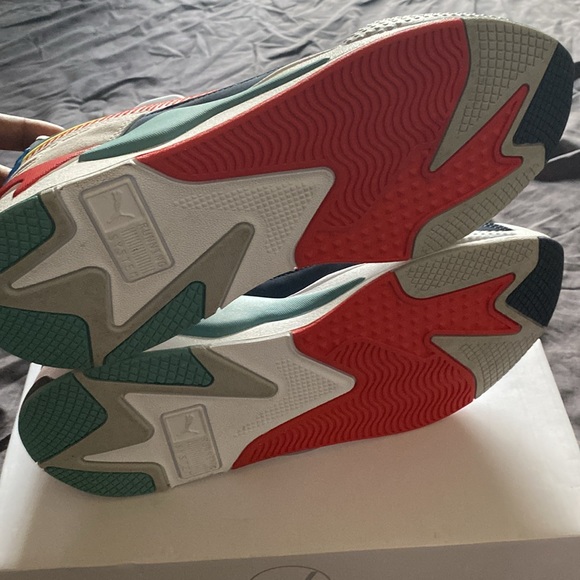 Puma - Picture 5 of 5